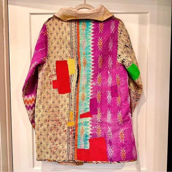 Unique kantha quilted jacket - Picture 2 of 5